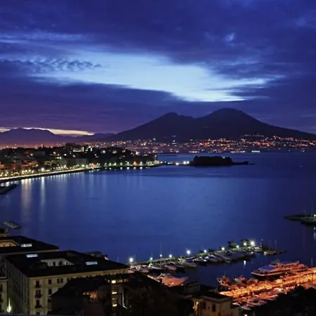 Home Sweet Home Inizio Di Spacca Napoli Exterior photo